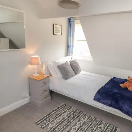 Holiday home Arden House *